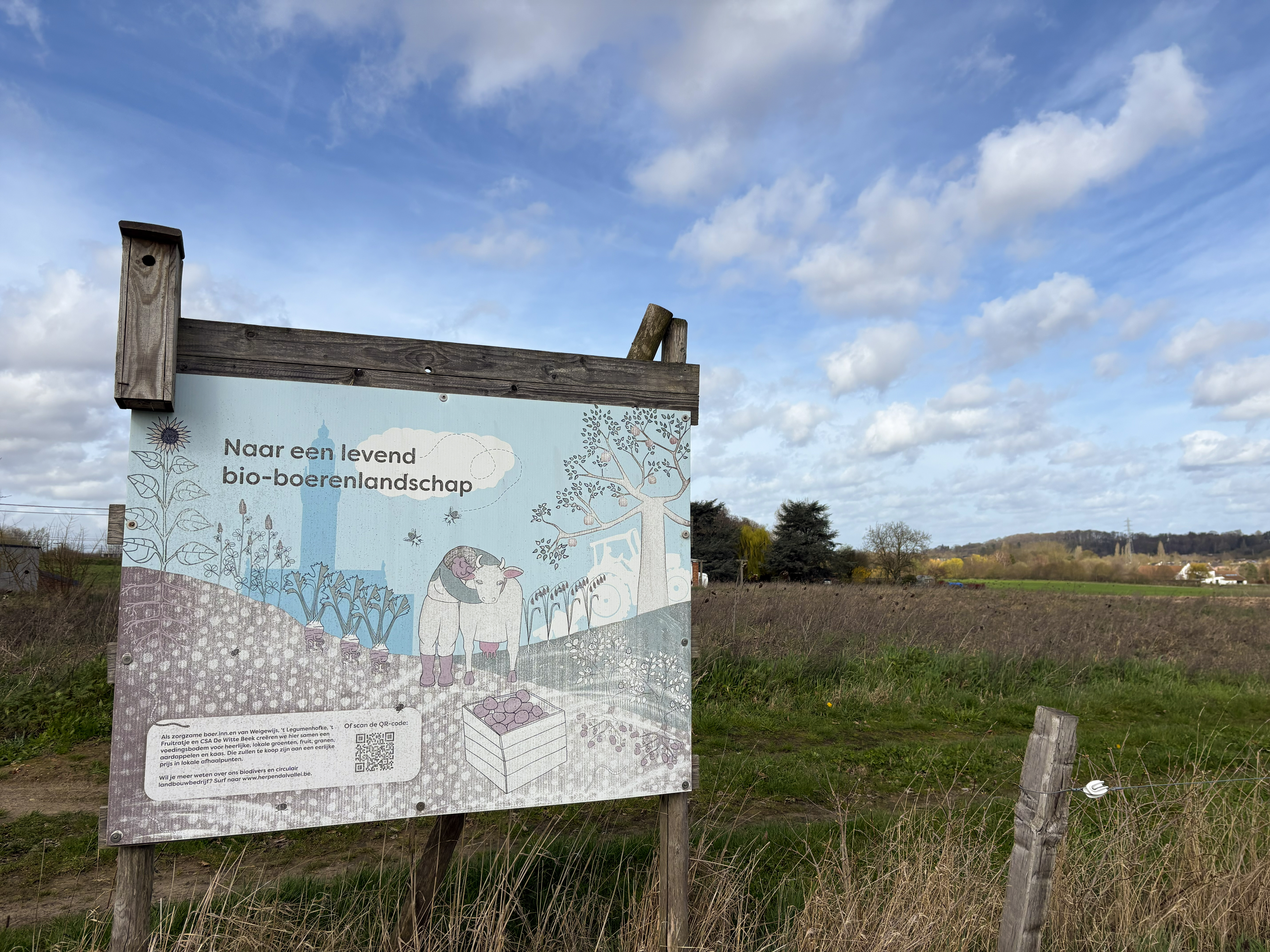 Bord bio-boeren in de Herpendalvallei