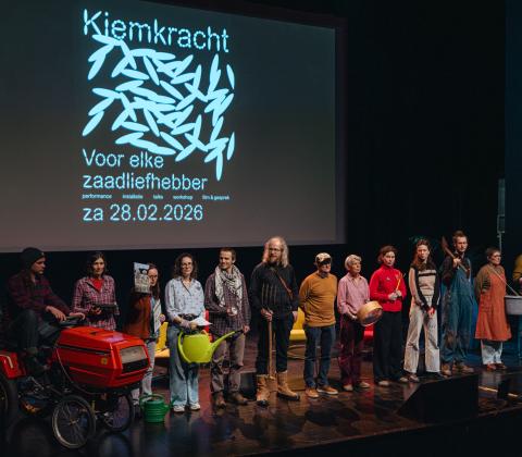 Netwerk Voedsel Anders op podium Kiemkracht